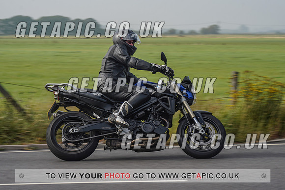 RS2109_1070