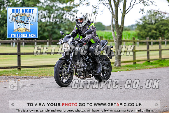PR2408-04050_LOGO_ON_PHOTO