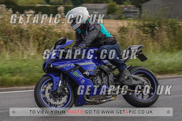 RS2109_2415