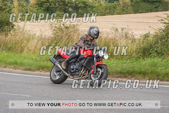 RS2109_2749
