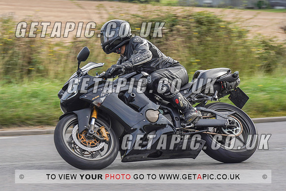 RS2109_2143