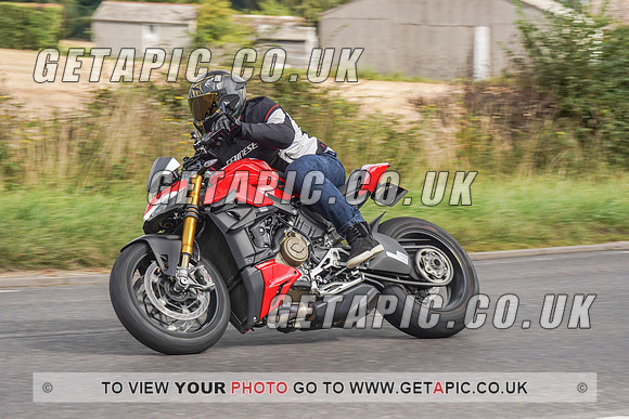 RS2109_2804