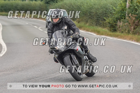 RS2109_2825