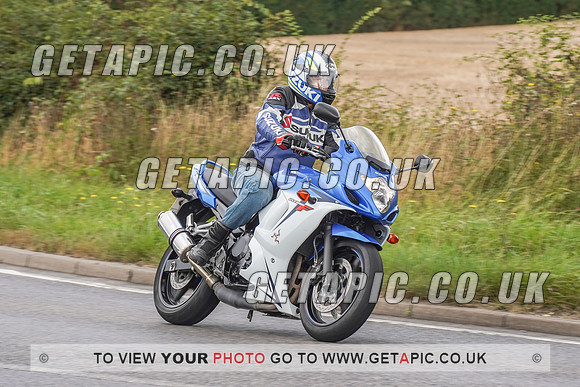 RS2109_2833
