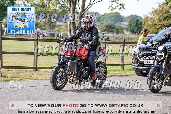 PR2508-07449_LOGO_ON_PHOTO