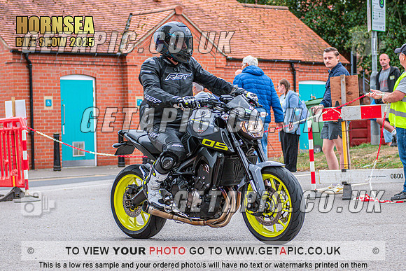 TW2508-4121_LOGO_ON_PHOTO
