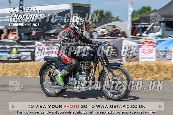 GP2508-4067_LOGO_ON_PHOTO