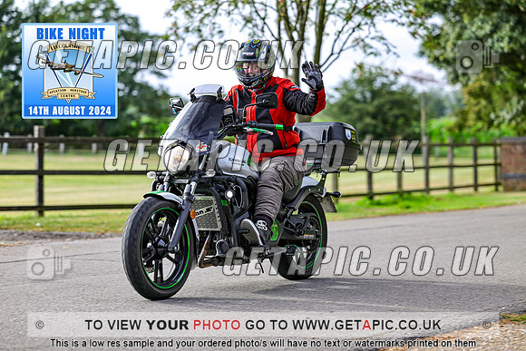 PR2408-08653_LOGO_ON_PHOTO