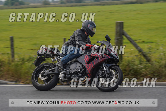RS2109_3073
