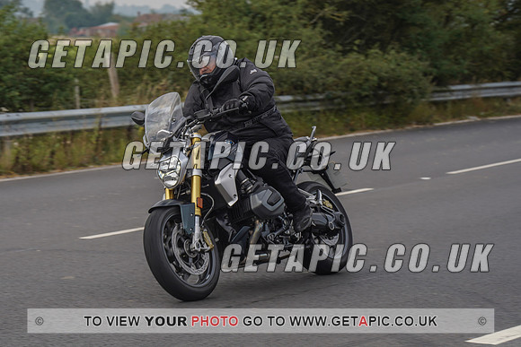 RS2109_3121