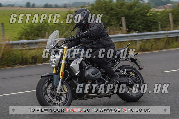 RS2109_3123
