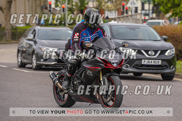 RS2204_8110
