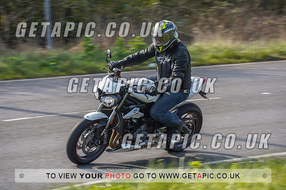 RS2203_4631