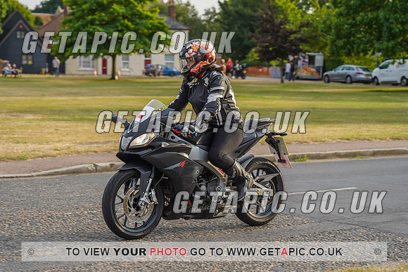 RS2207_8696