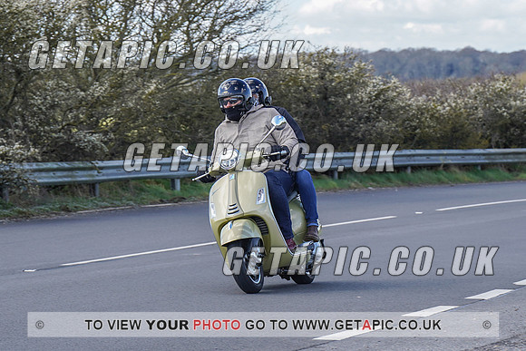 RS2204_1019