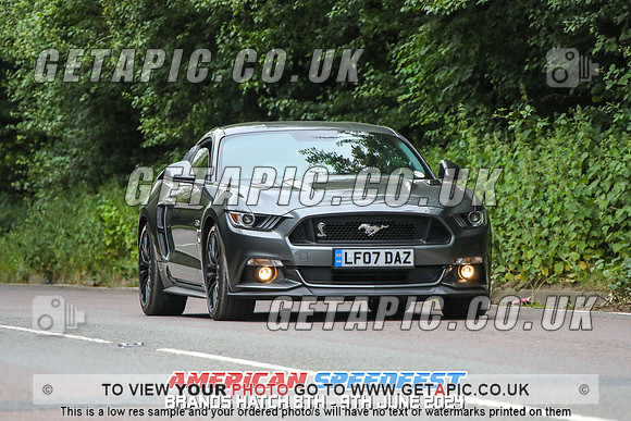 GP2406-10192_LOGO_ON_PHOTO