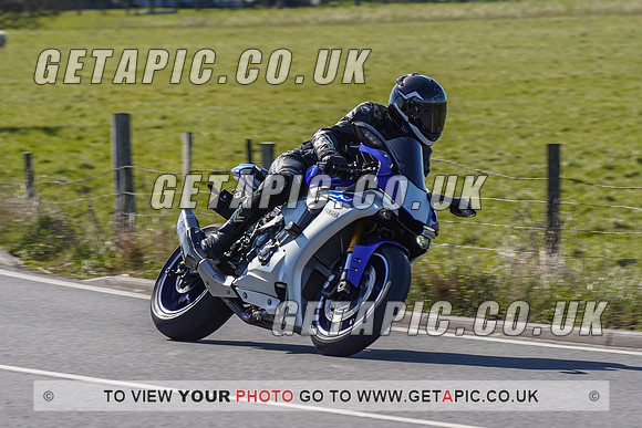 RS2204_1093
