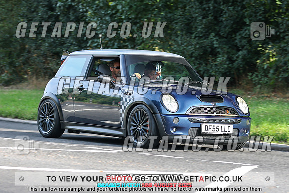 GP2508-924-C_LOGO_ON_PHOTO