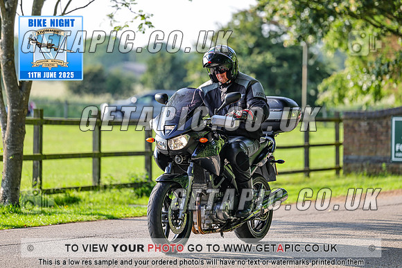 PR2506-04275_LOGO_ON_PHOTO