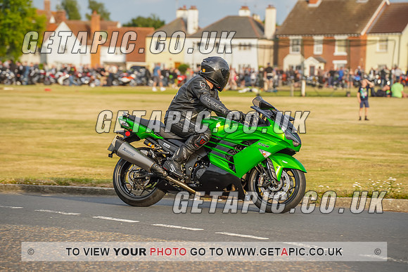 RS2207_8683