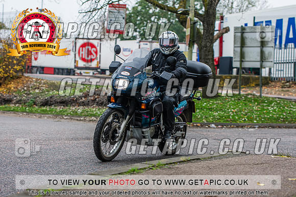 SJ2411-005_LOGO_ON_PHOTO