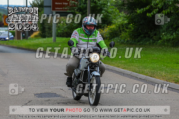 PR2407-9227_LOGO_ON_PHOTO