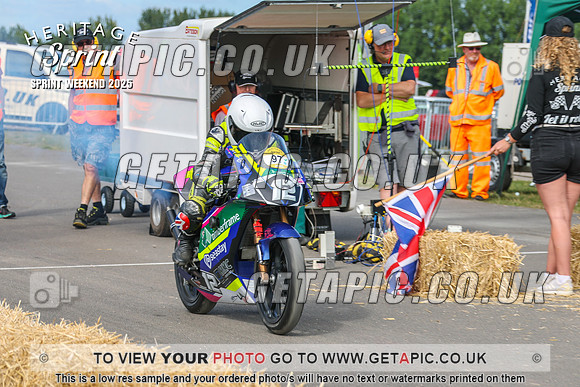 GP2508-3264_LOGO_ON_PHOTO