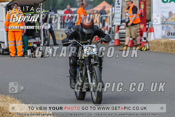 PR2408-00033-C_LOGO_ON_PHOTO