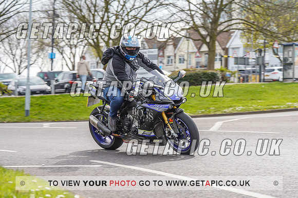 RS2204_10642