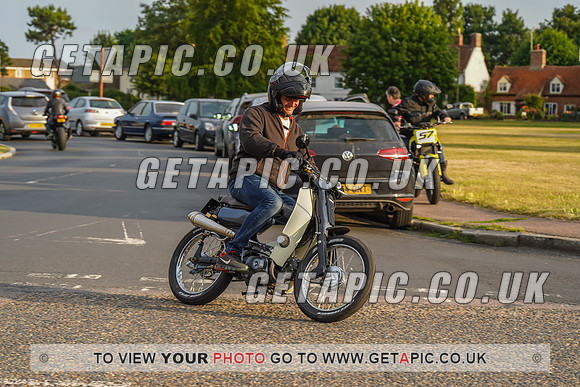 RS2207_8841