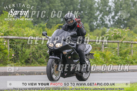 GP2406-2078-C_LOGO_ON_PHOTO