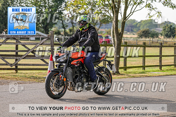 PR2508-12042_LOGO_ON_PHOTO