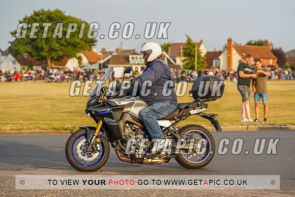 RS2207_9212