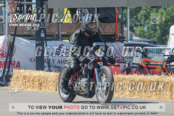 GP2508-5042-C_LOGO_ON_PHOTO