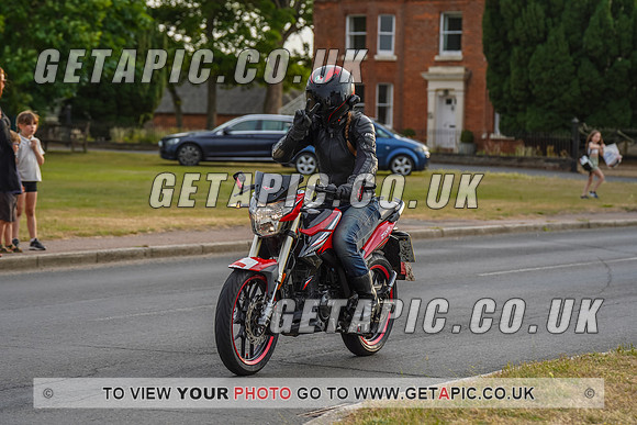 RS2207_8807