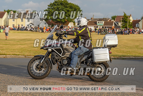 RS2207_8686