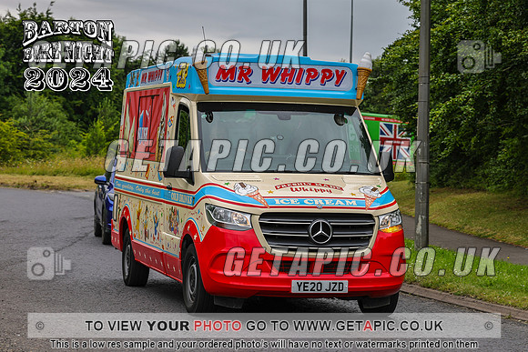 PR2407-155_LOGO_ON_PHOTO