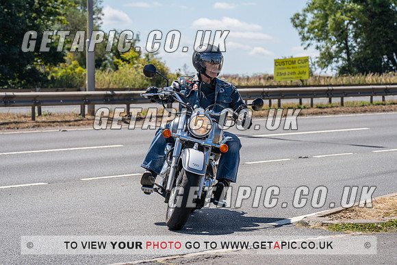 RS2207_9870