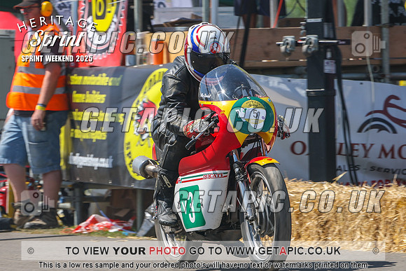 GP2508-4956-C_LOGO_ON_PHOTO