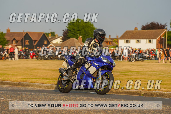 RS2207_8903