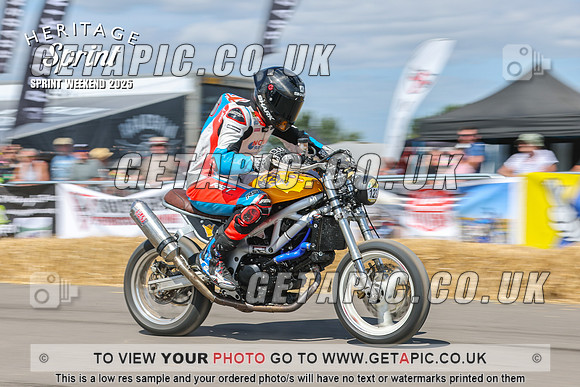 GP2508-4017_LOGO_ON_PHOTO