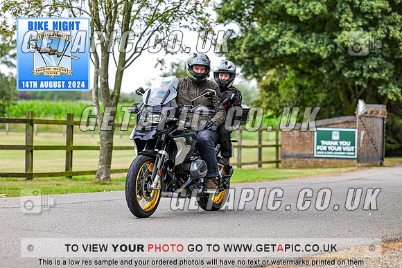 PR2408-04043_LOGO_ON_PHOTO