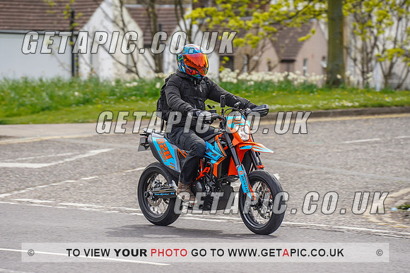 RS2204_7567
