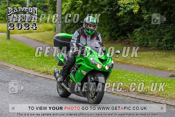 PR2407-266_LOGO_ON_PHOTO