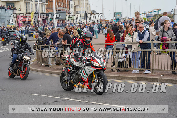 RS2205_13687