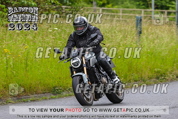 PR2407-247_LOGO_ON_PHOTO