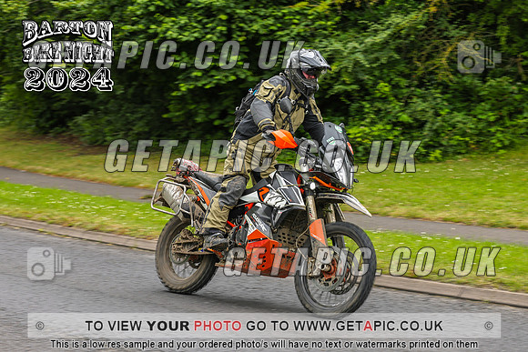 PR2407-229_LOGO_ON_PHOTO