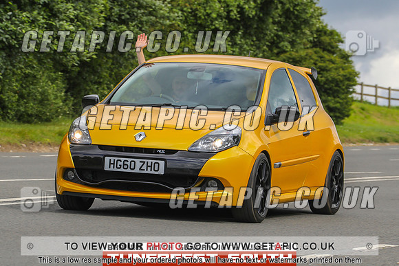 GP2406-10355-C_LOGO_ON_PHOTO