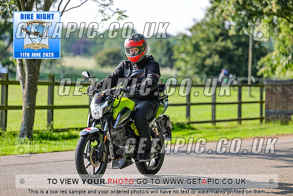 PR2506-02597_LOGO_ON_PHOTO