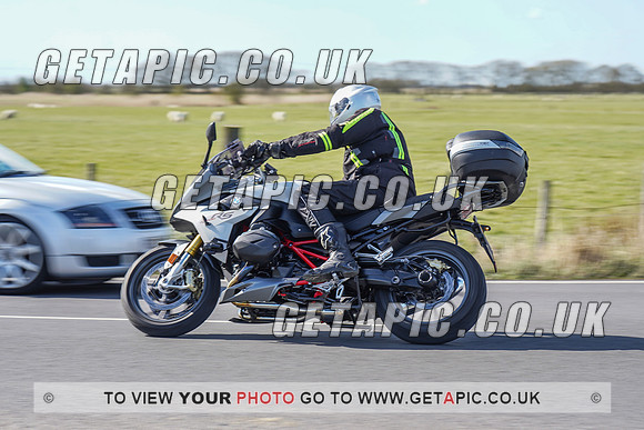 RS2204_1009